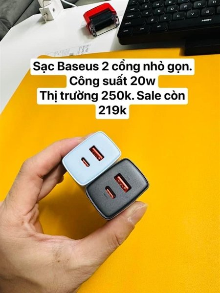 Củ sạc nhanh 20W Baseus 2 cổng C +A Compact Quick Charger - không hộp , đóng túi.jpeg