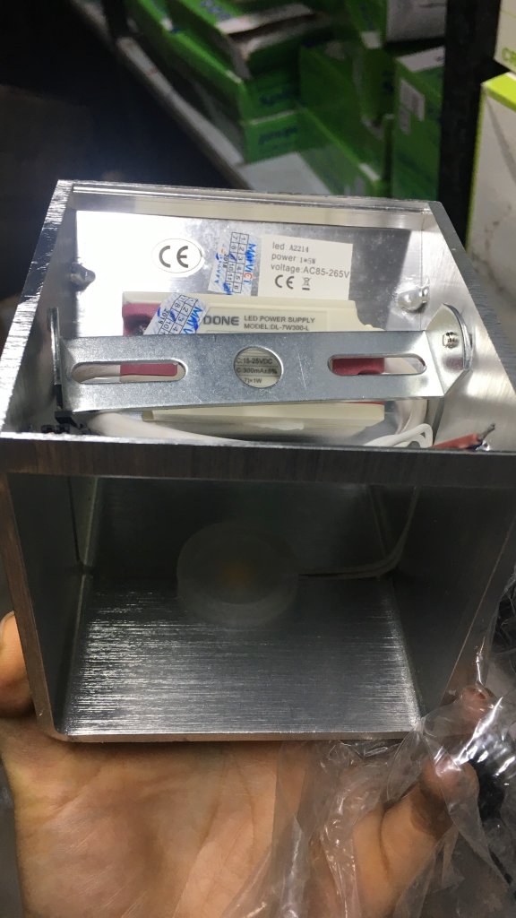 c1838ed3-659c-4754-b6dc-cb2101a112f7.jpg