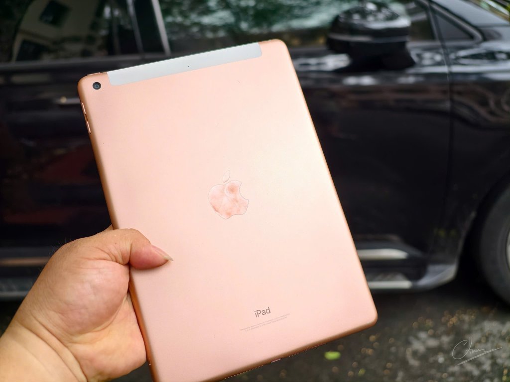 IPAD1.jpg