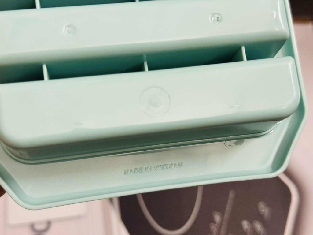 Khay đá bằng nhựa PP có nắp LocknLock HPP247 - Made in Vietnam6.jpeg