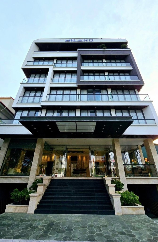 Milano Hotel.jpg