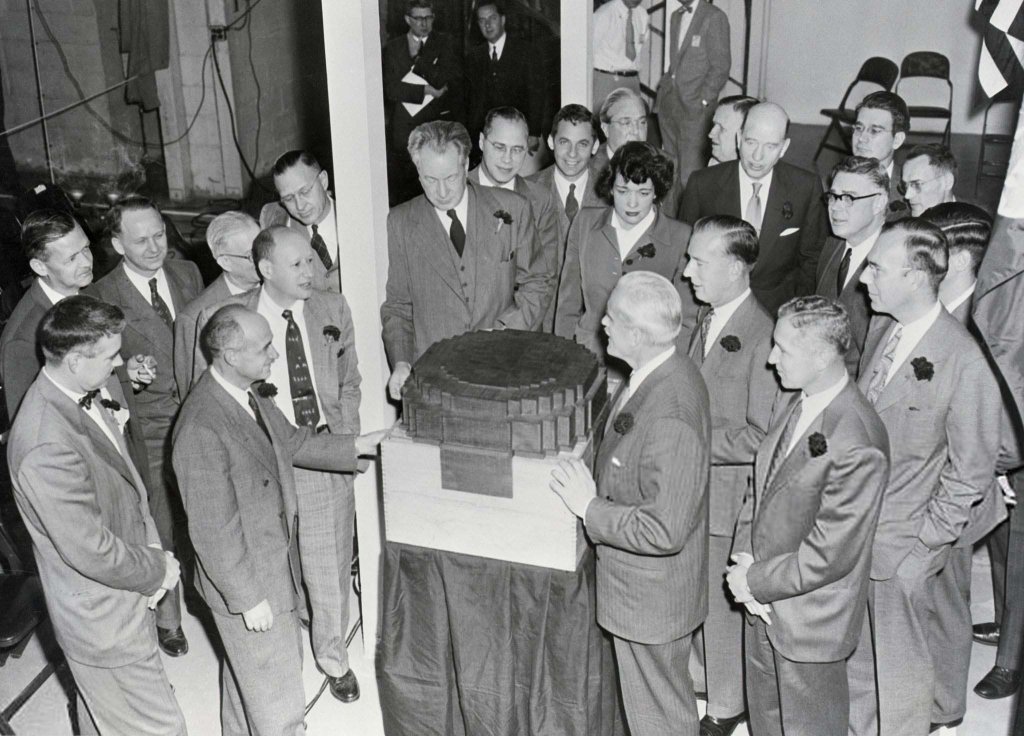 Enrico Fermi 1952_12_2 (1).jpg