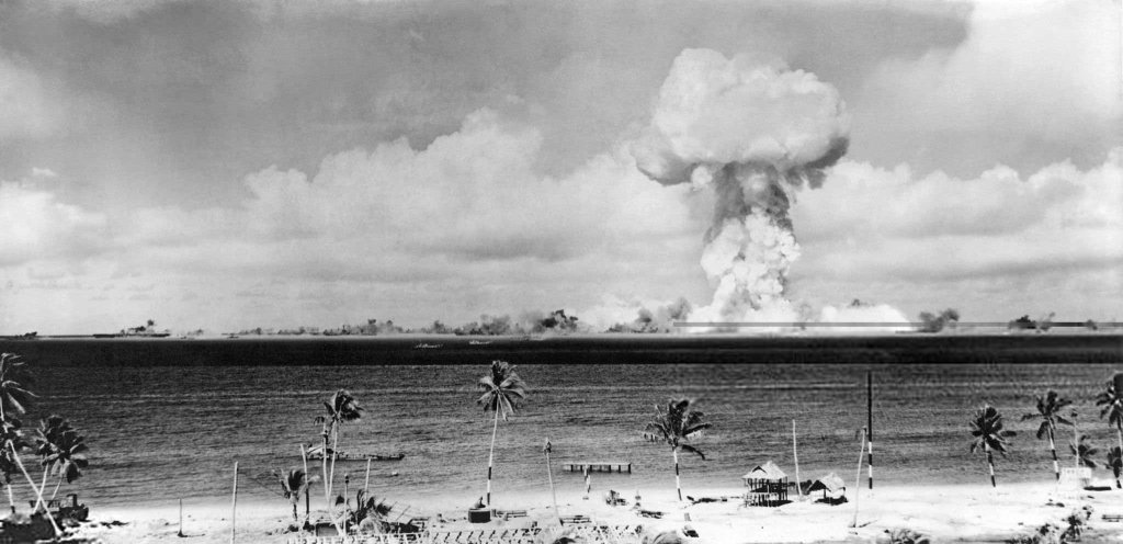 A-Bomb 1946_7_25 (9).jpg