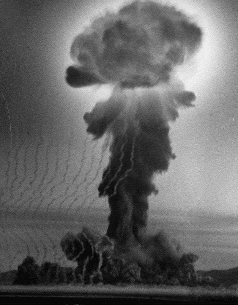 A-Bomb 1952_3_19 (2).jpg