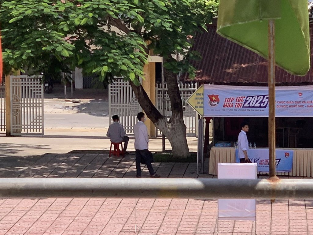 trưa.jpg