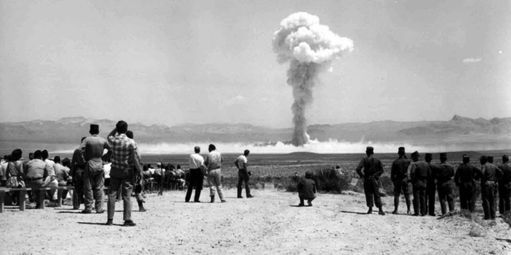 A-Bomb 1952_9 (6).jpg