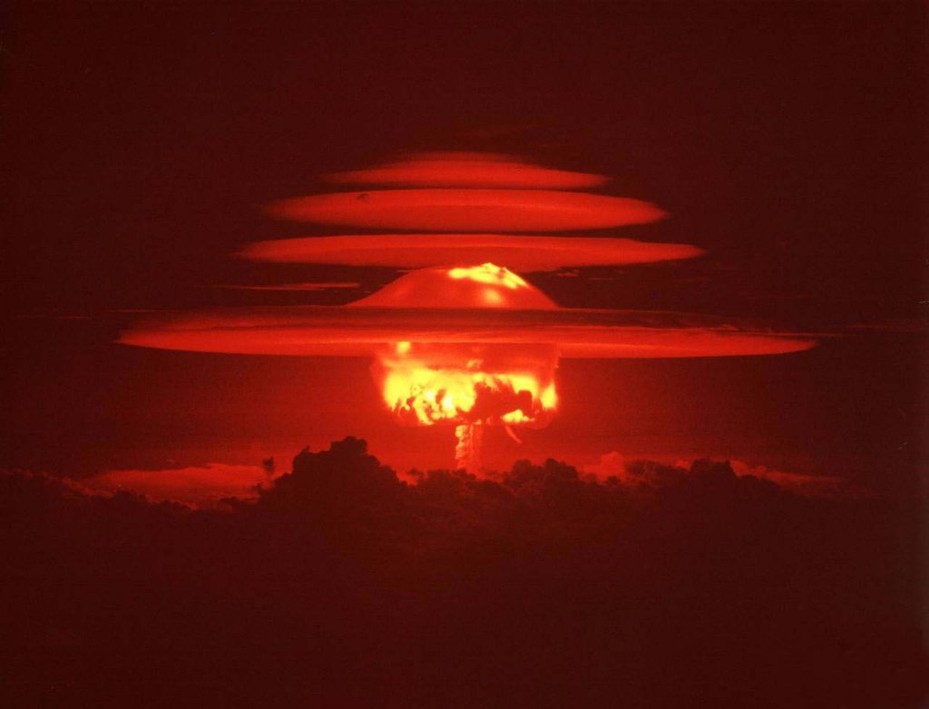A-Bomb 1952_11_1 (15).jpg