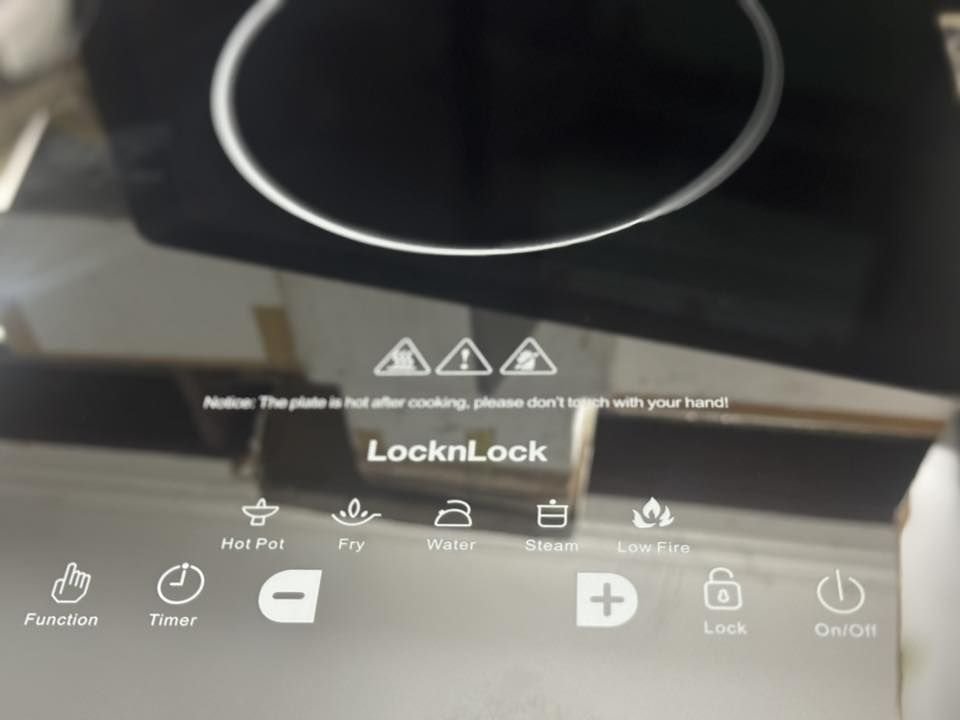 Bếp từ đơn công suất 1500W LocknLock EJI3119.jpg