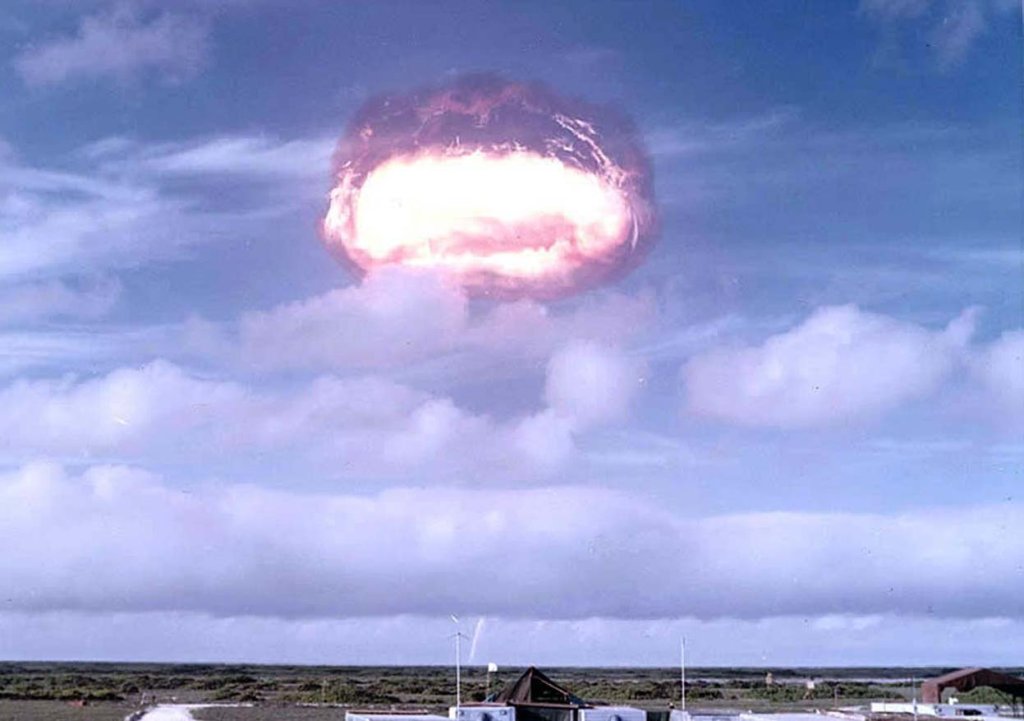 A-Bomb 1962_4_27 (4).jpg