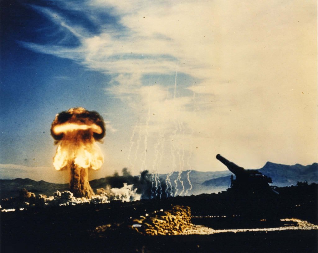 A-Bomb 1953_5_25 (3).jpg