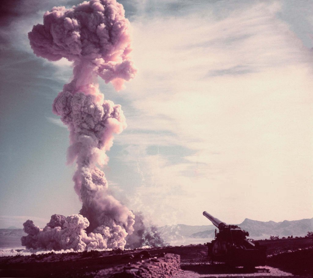 A-Bomb 1953_5_25 (4).jpg