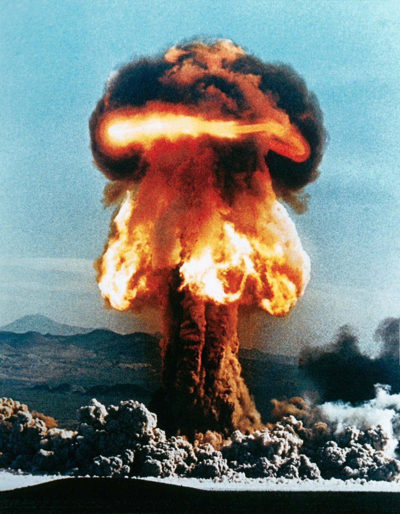 A-Bomb 1953_5_25 (12).jpg