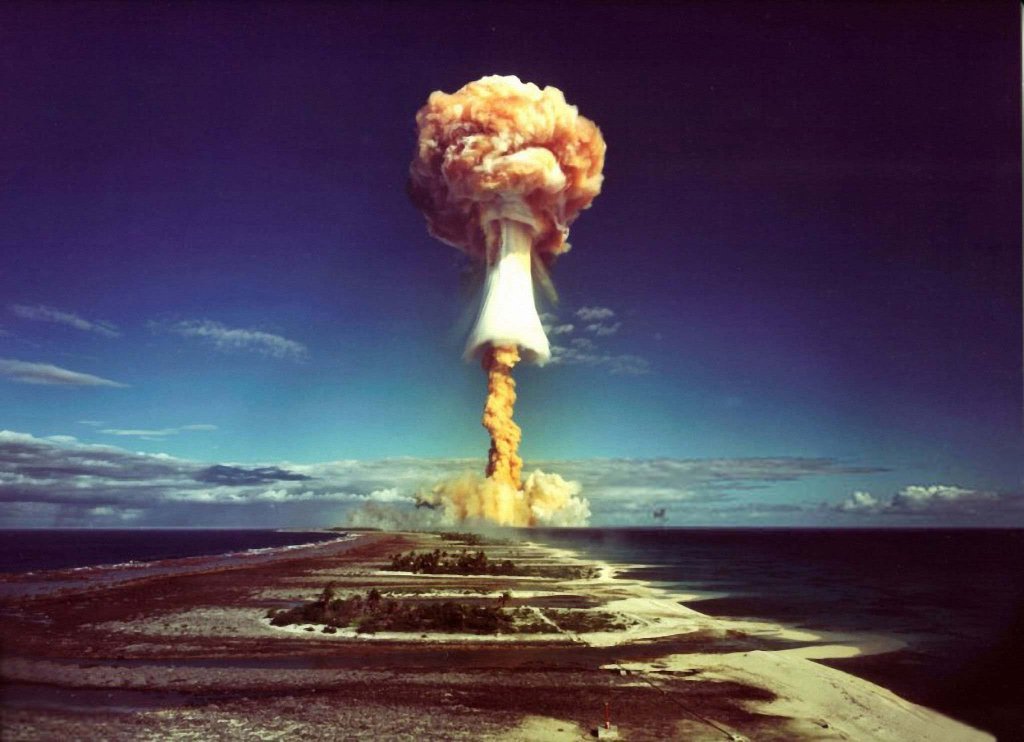 A-Bomb 1971_10_30 (6) Pháp.jpg