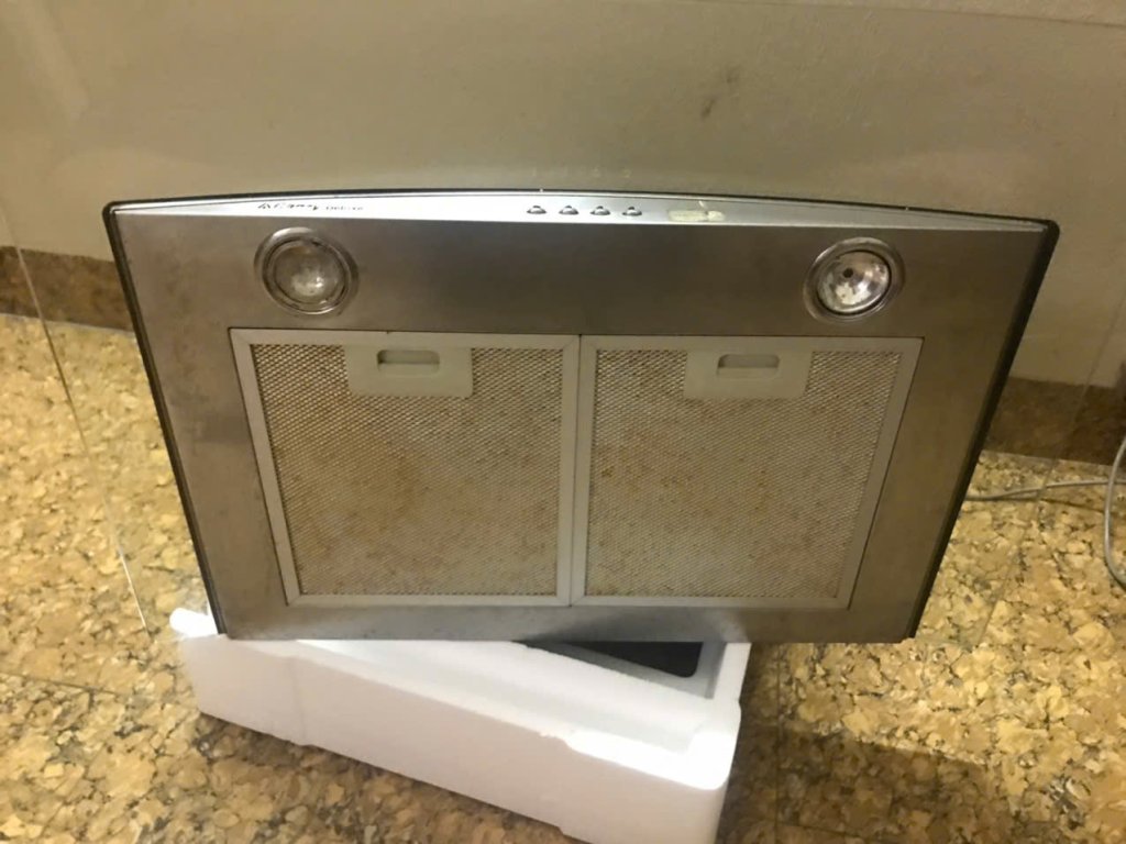 z6698239634588_78866c48f1288e9103215d3e4e8354c2.jpg