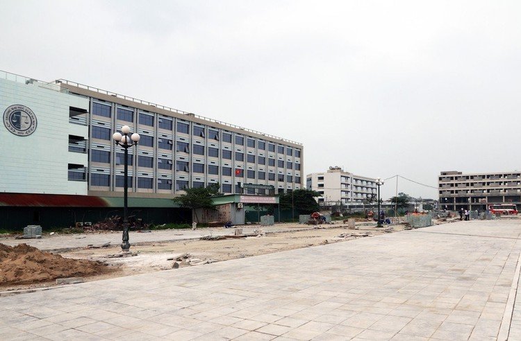 Đại học Luật CS2.jpg