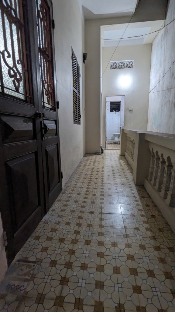 Ba ngoai 1.jpg