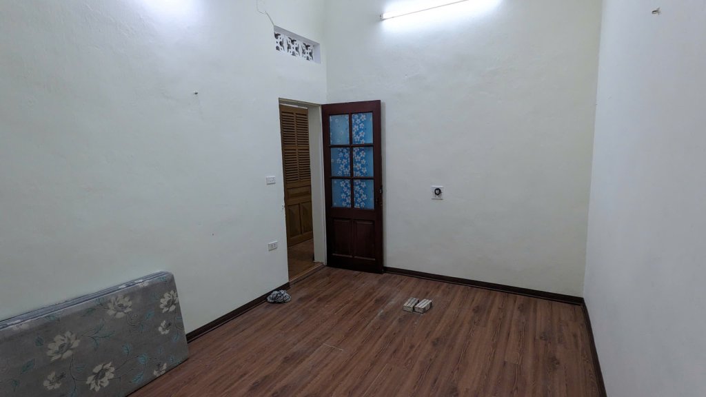Ba ngoai 8.jpg