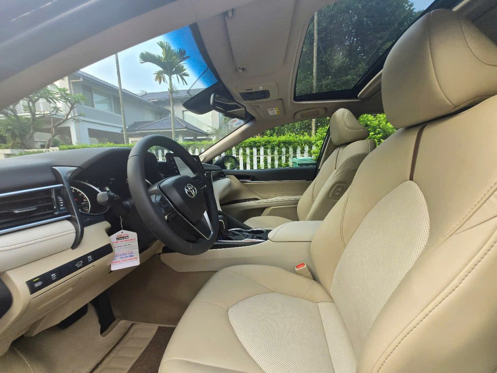 camry2.jpg
