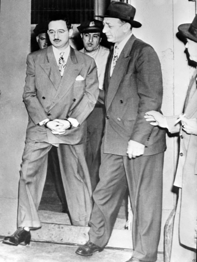 Rosenberg's 1951_4_5 (6).jpg