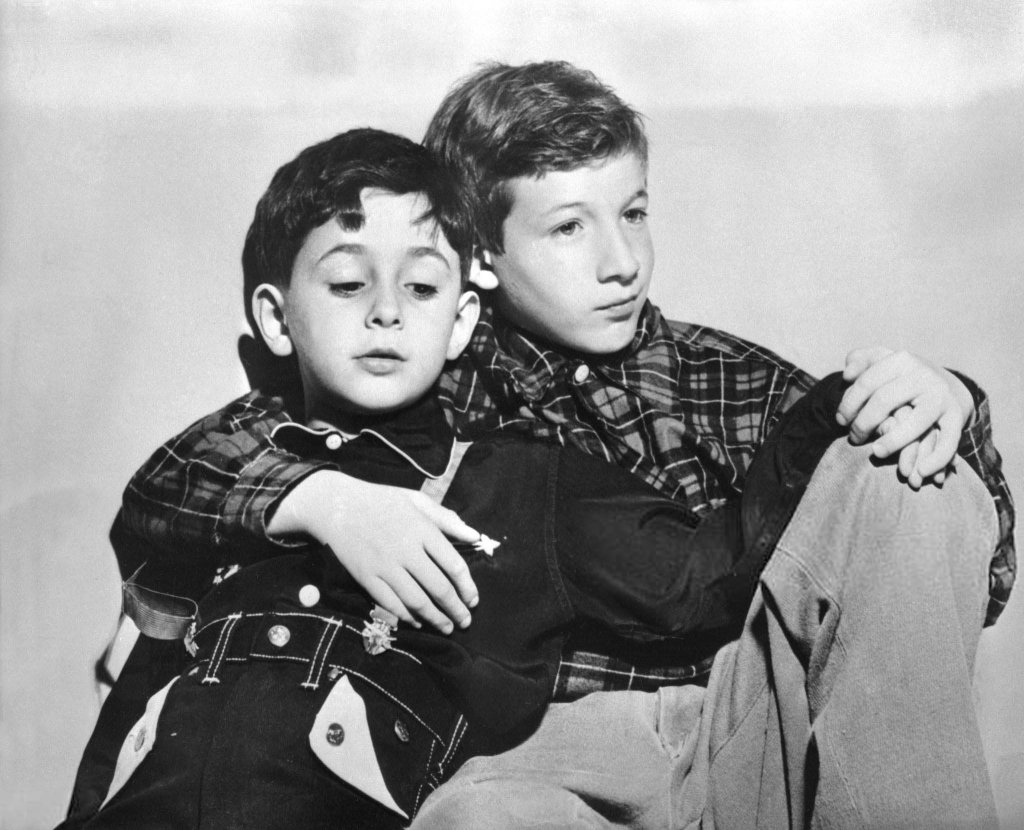 Rosenberg's 1953_6_10 (1).jpg