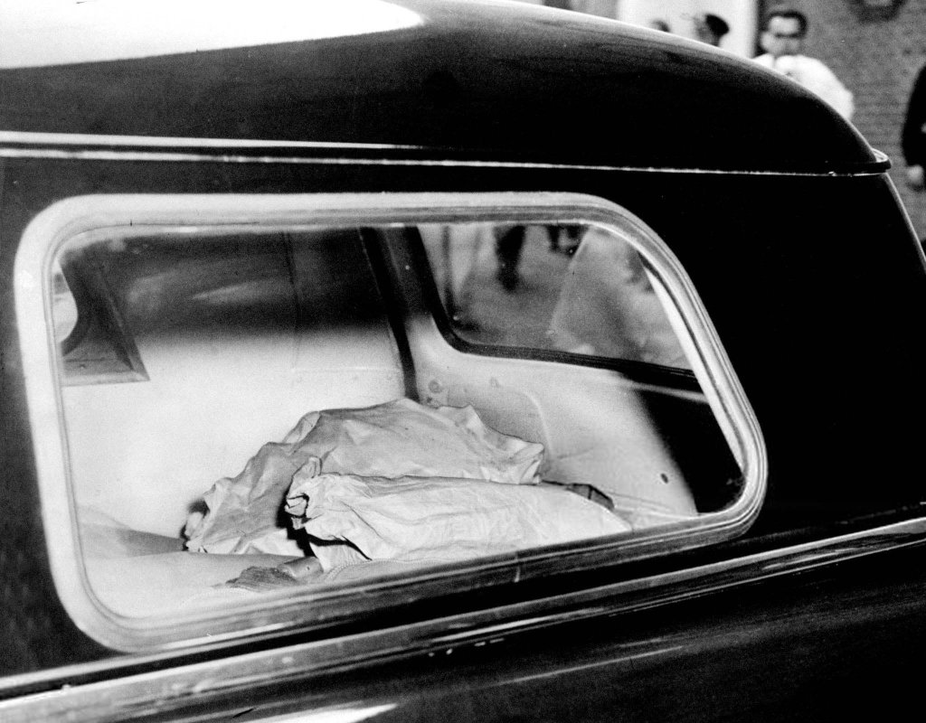 Rosenberg's 1953_6_20 (5).jpg