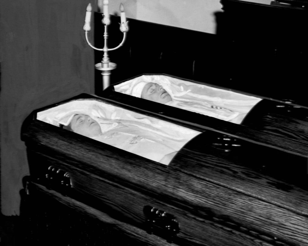 Rosenberg's 1953_6_20 (11).jpg