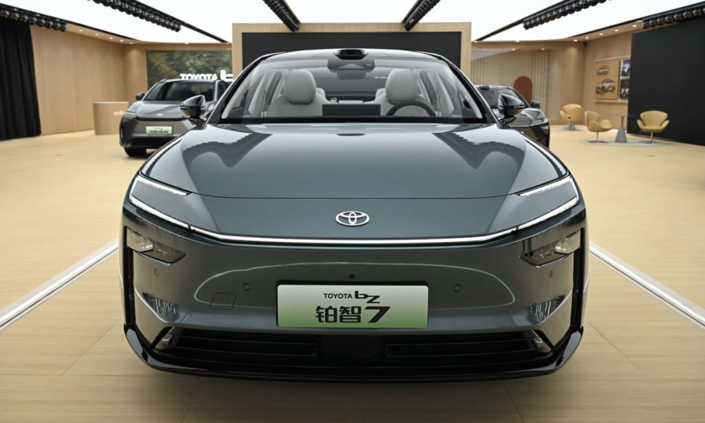 Toyota-bZ7-6-3753-1745459308-3262-1745459608.jpg