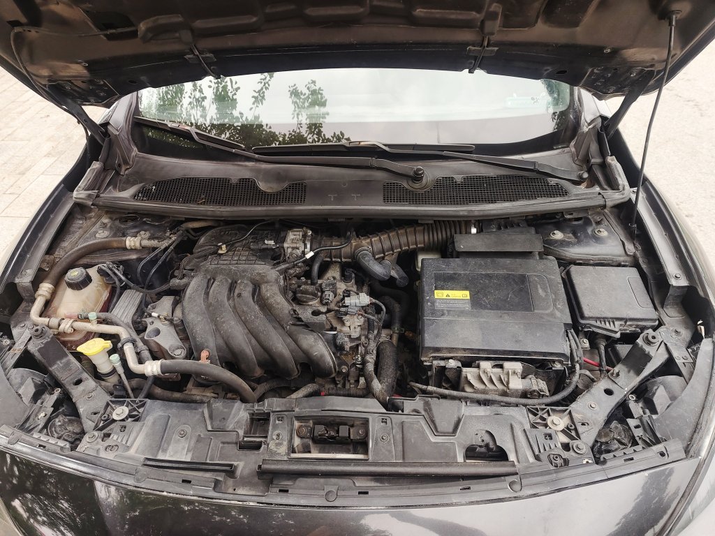 Samsung SM3 LE 2014 (14).jpg