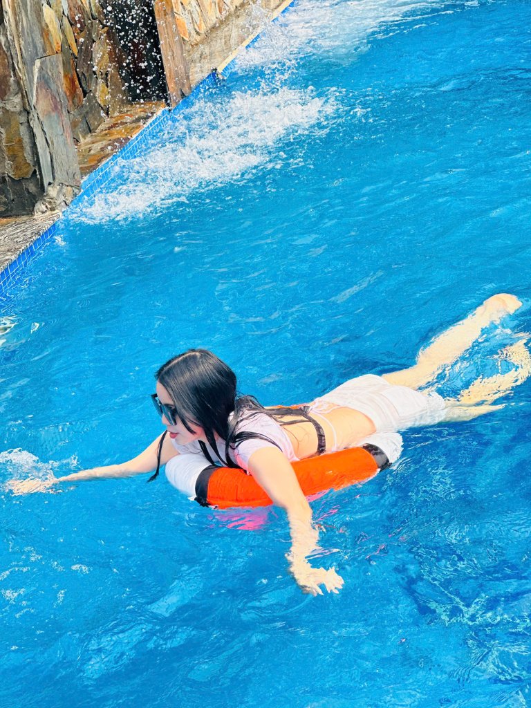 z6835633903658_1286a8ed95a2e1454b28cc95a98bd8b1.jpg