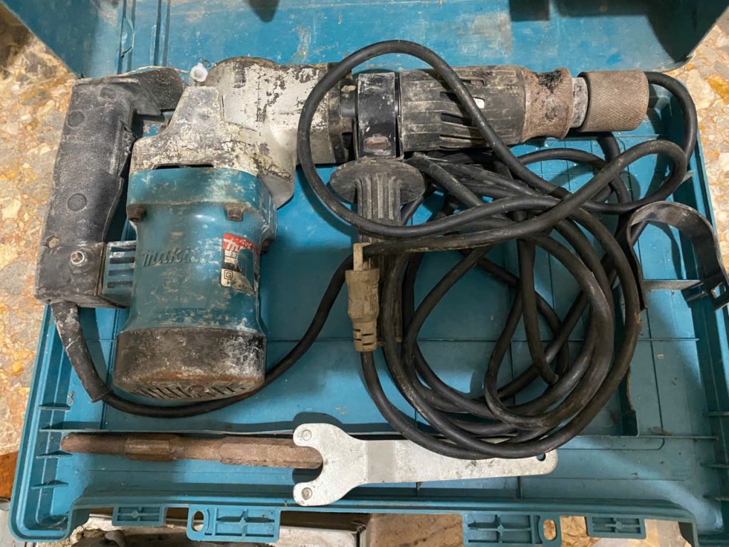 Makita.jpg
