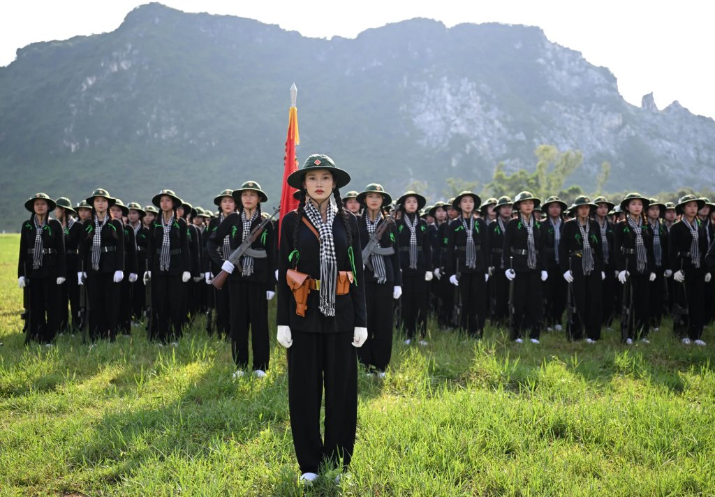 nữ du kích miền Nam1.jpg