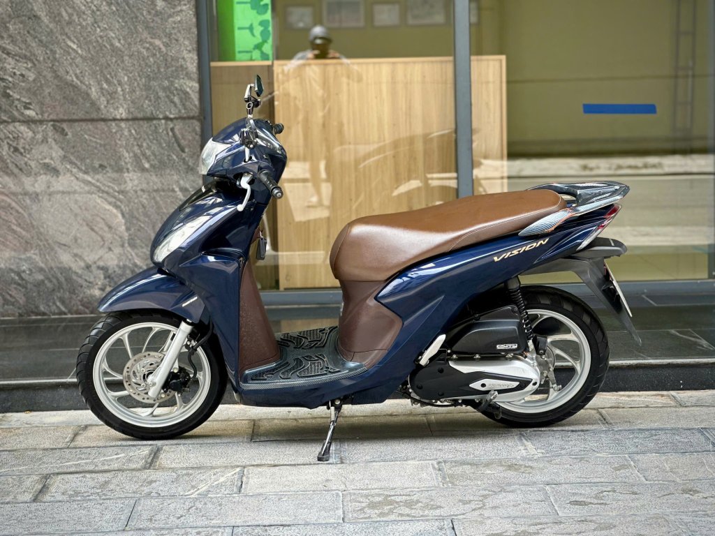 z6860602360538_ef80e8e03c07a43118a5441a0275f124.jpg
