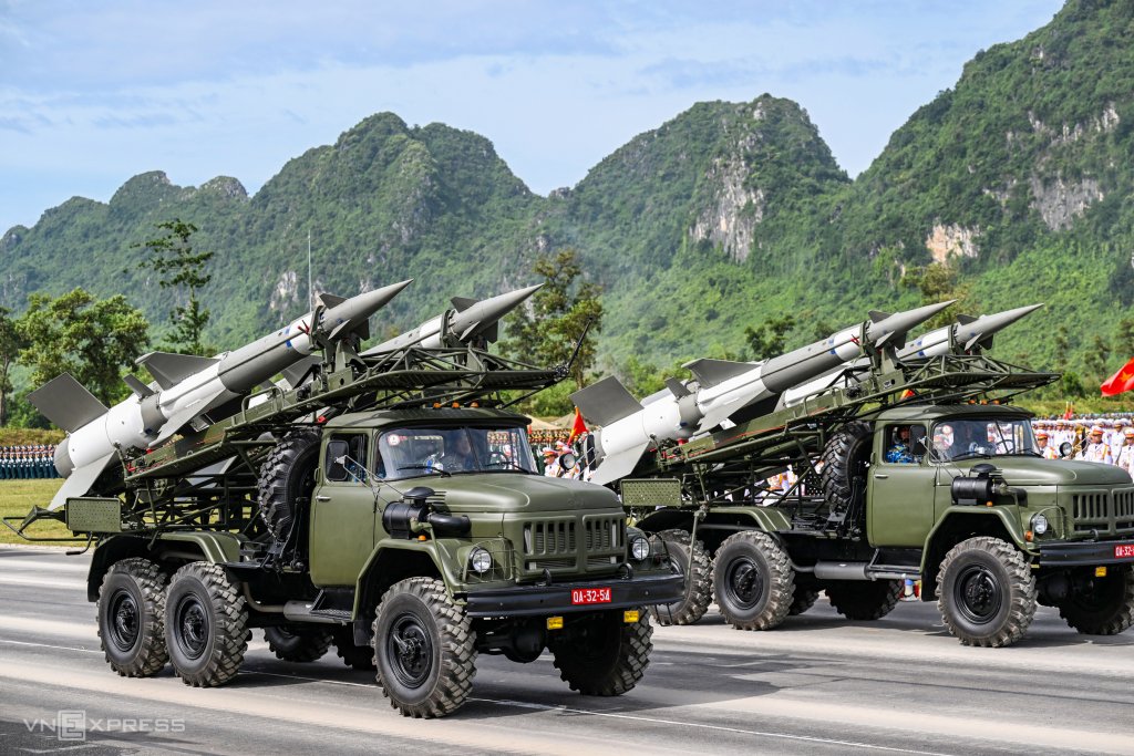 HUY-7553-1754376456.jpg