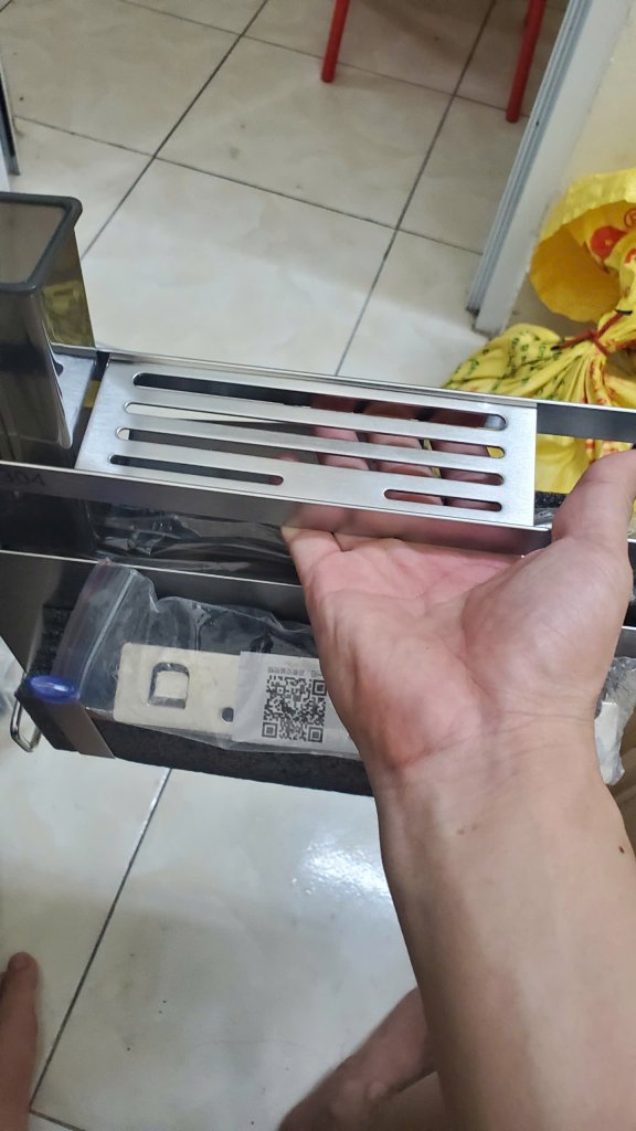 z6883027873000_4c430a57dd4a9783c577a2df43879c7c.jpg