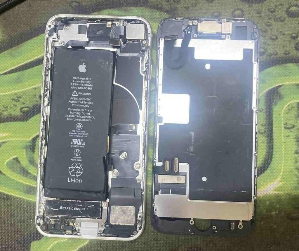 iphone 8.jpg
