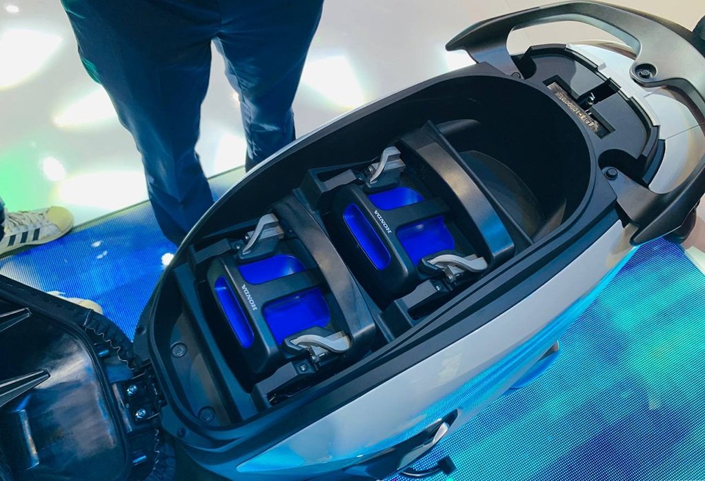 pin-xe-dien-cuv-e.jpg