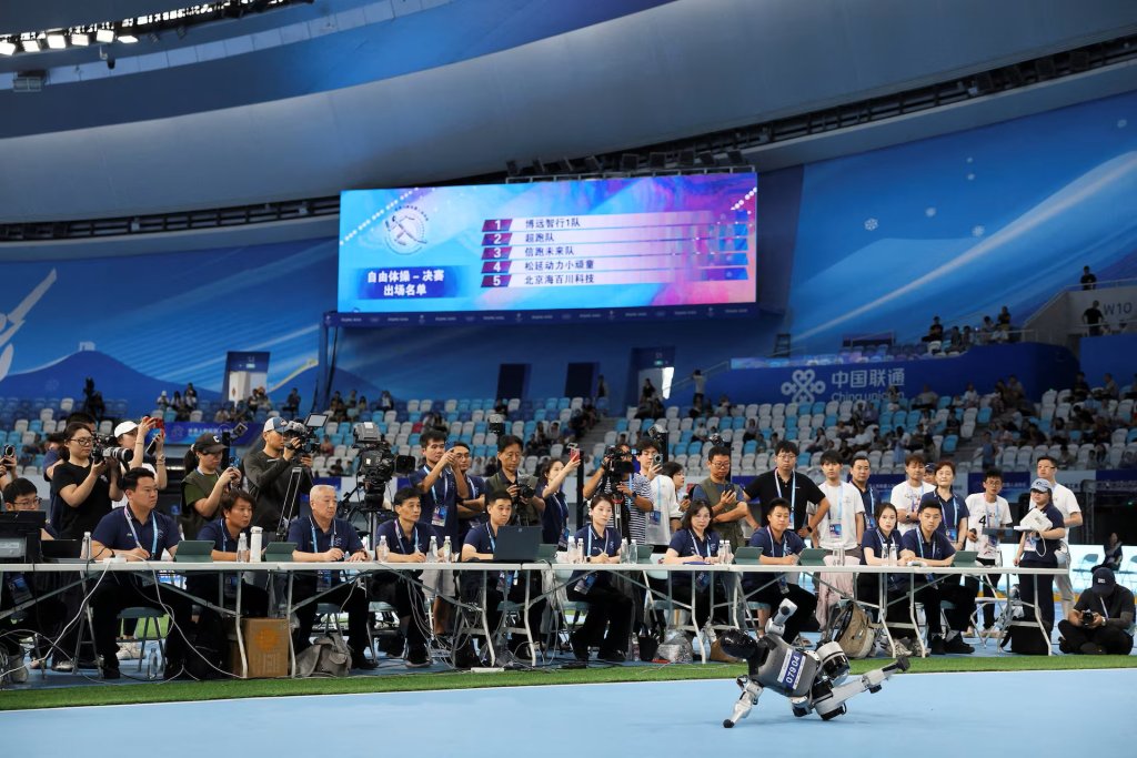 Robot 2025_8_17 (12).jpg