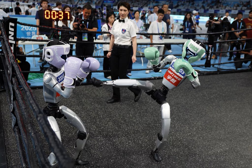 Robot 2025_8_17 (17).jpg