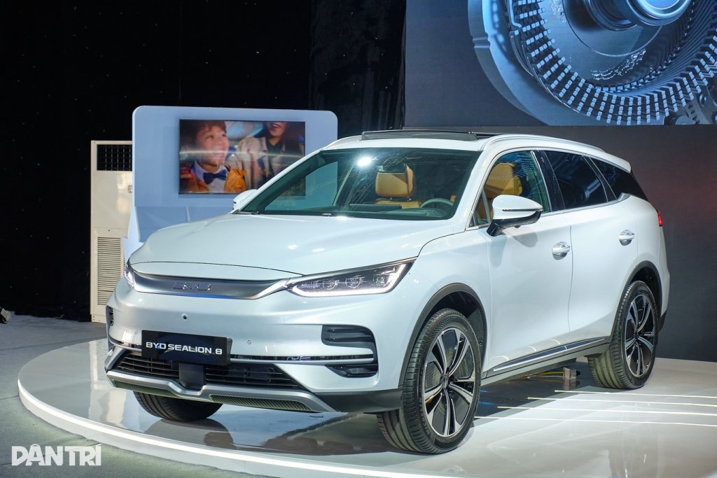 byd-tang-doi-ten-thanh-sealion-8-tai-viet-nam-anh1-1744966971564.jpg