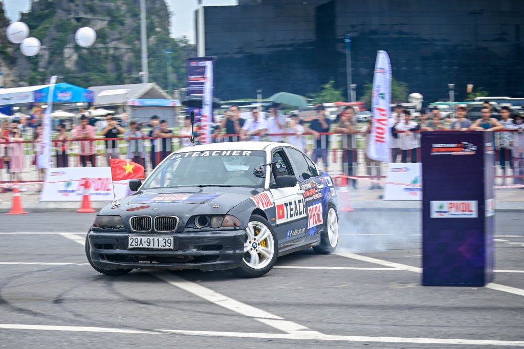 3 DriftShow 4.jpg
