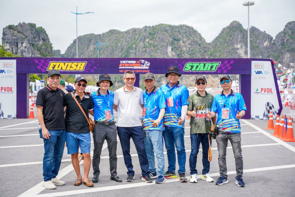 10 Hau truong giai dua 5.jpg