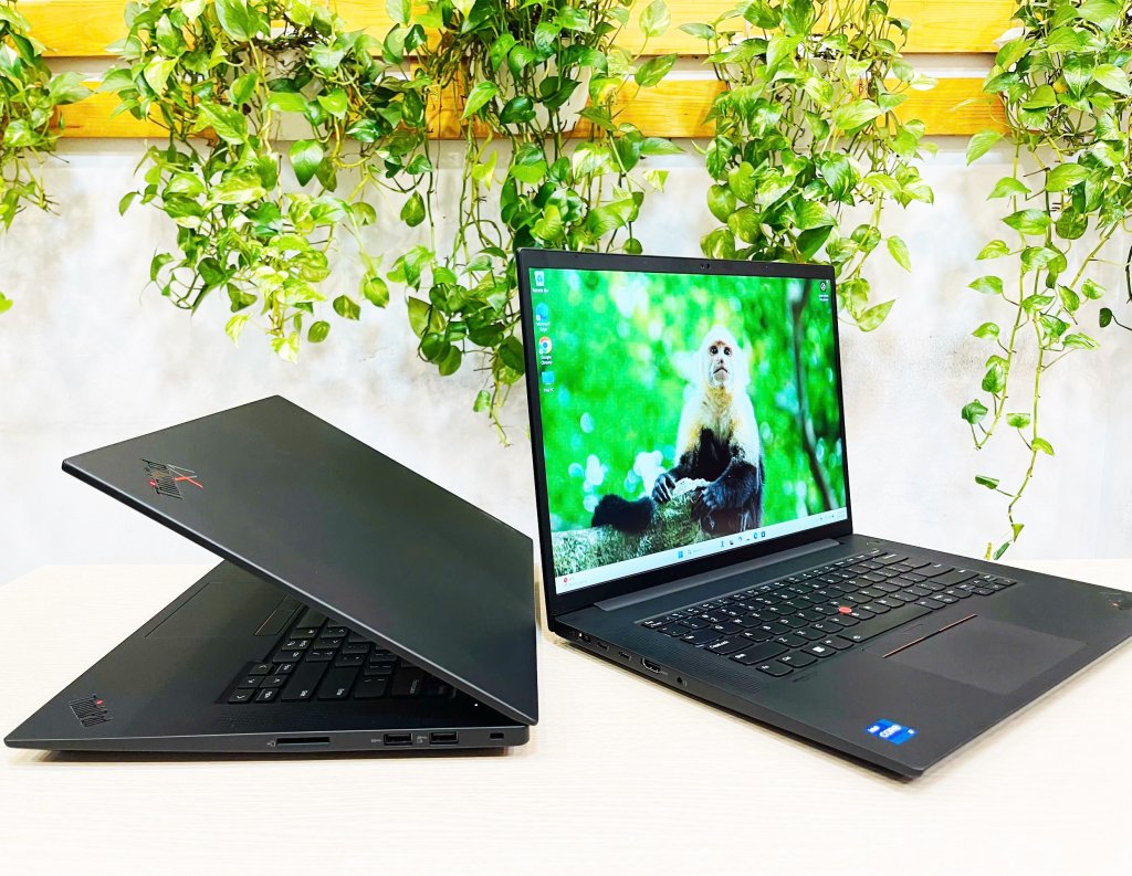 Lenovo ThinkPad X1 Extreme Gen 5.jpg