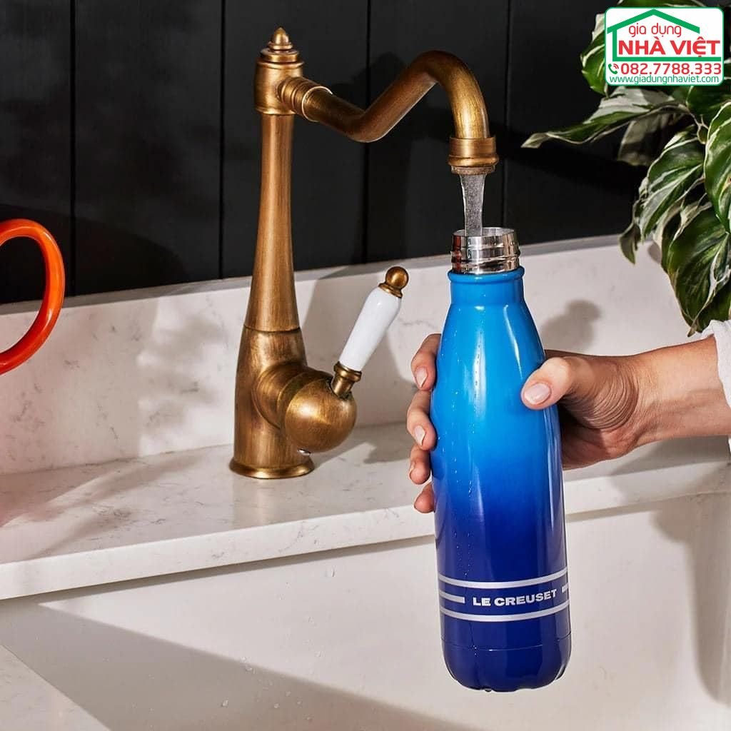Bình giữ nhiệt bằng thép không gỉ Le Creuset 500ml21.jpg