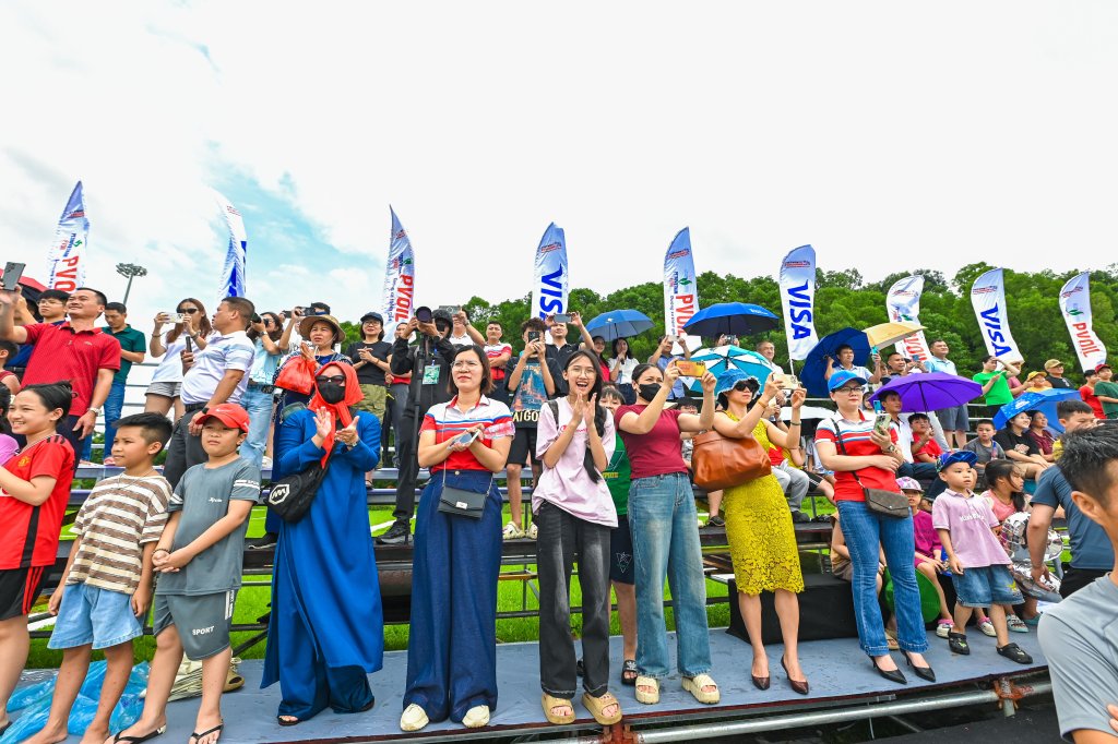O Bieu dien 9.jpg