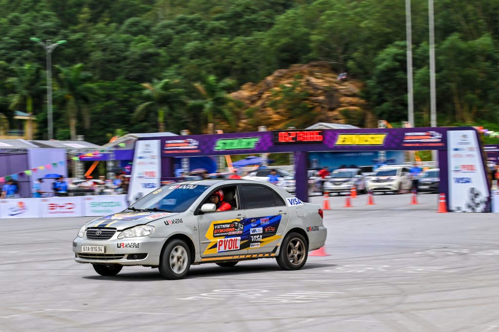 FIN_2661.jpg