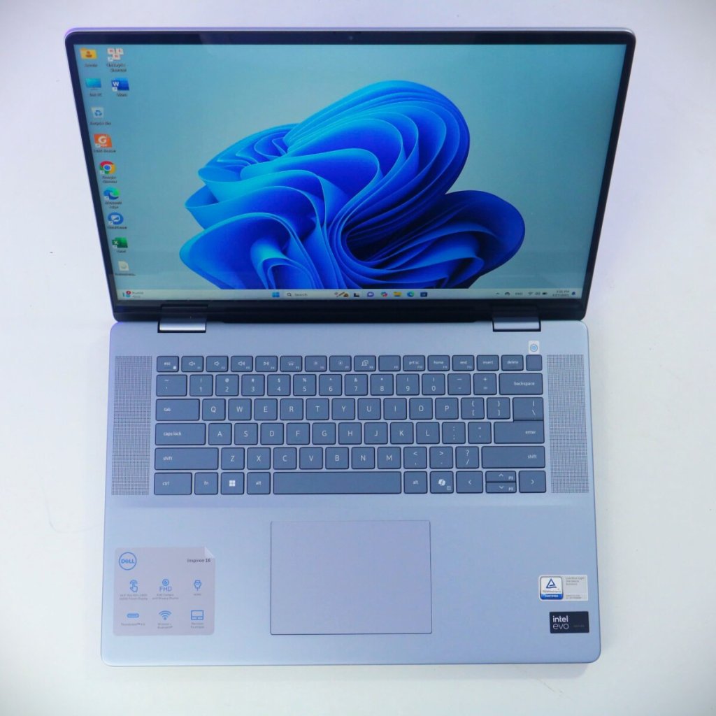 Dell Inspiron 7640.jpg