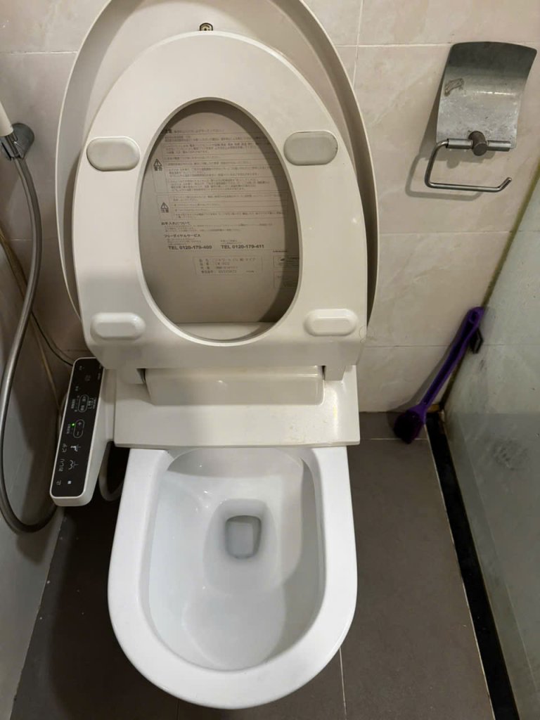 xt-bon cau2.jpg