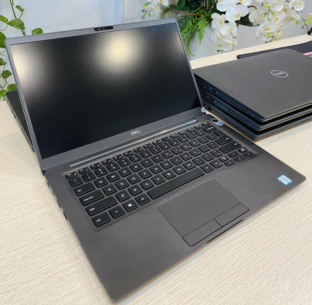 Dell 7400 i7.jpg