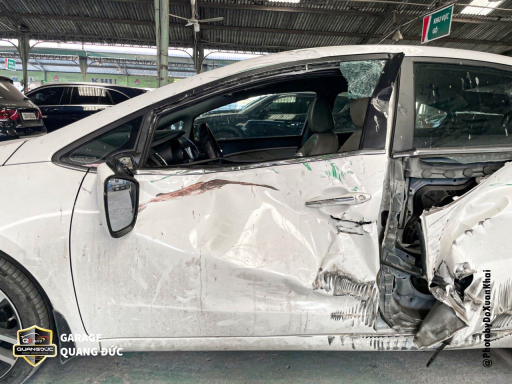 KIA CERATO - ĐÂM SƯỜN BÊN LÁI, ĐẦU ĐUÔI XE quangducauto khaiphuchoi (63).jpg