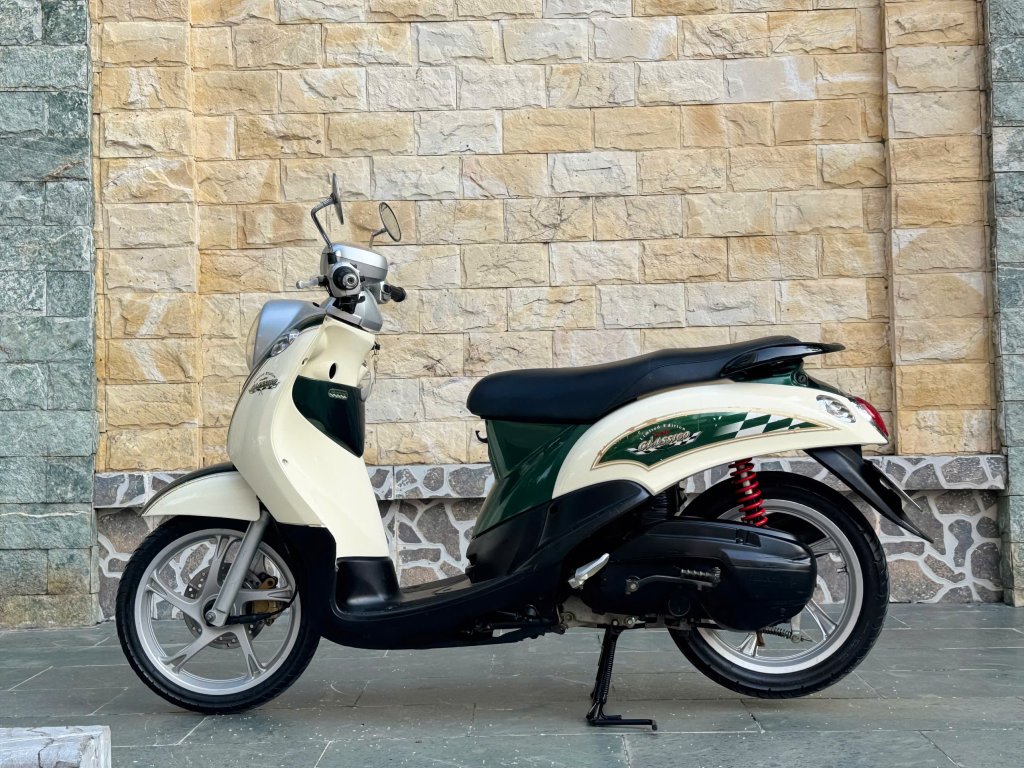 z7038858904340_34015812ee8d2499f400df21a47cf1ae.jpg